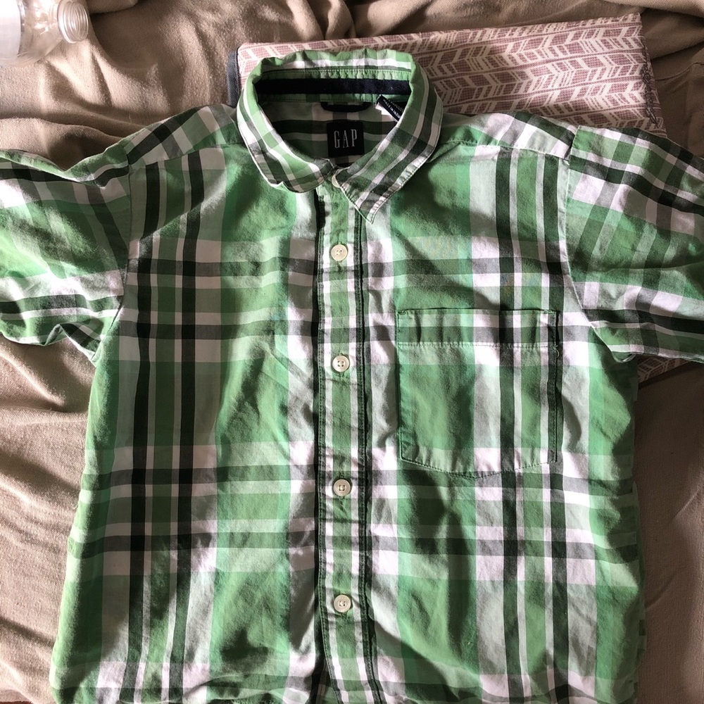 Boys gap shirt !!!