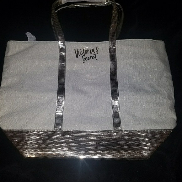 Victoria's Secret Sparkle Tote and Weekender Bags - Picture 4 of 7