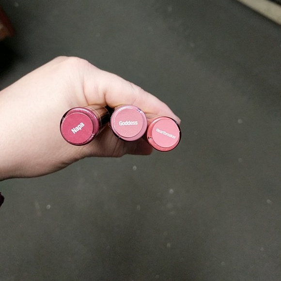 LipSense - Picture 2 of 3