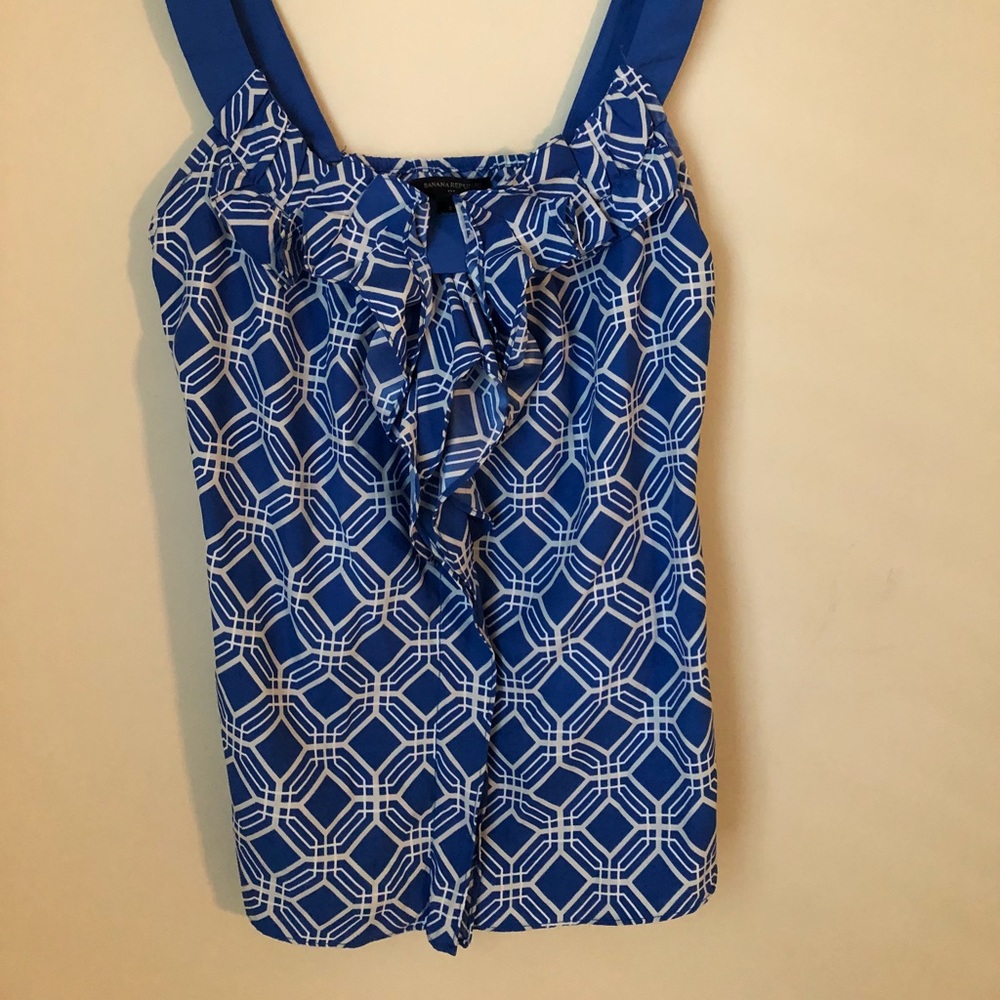 Banana Republic royal blue patterned tank