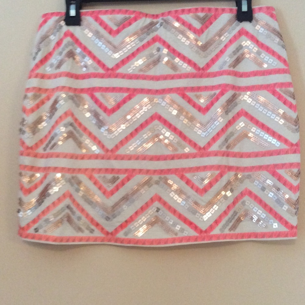 Sequined mini skirt - Picture 2 of 4