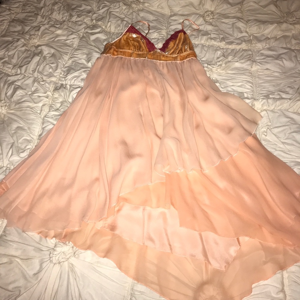 Bebe dress