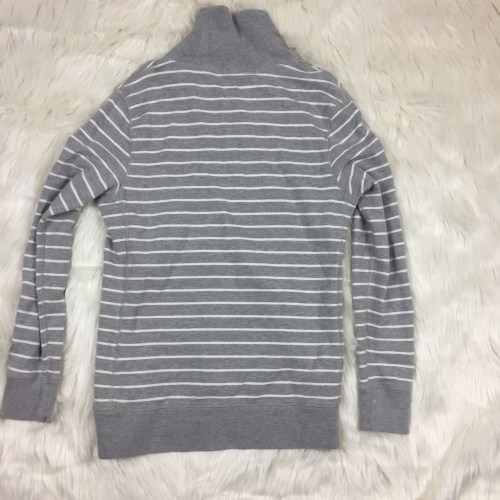 SALE! AEO Striped Collared Sweater Size Small - Picture 2 of 5