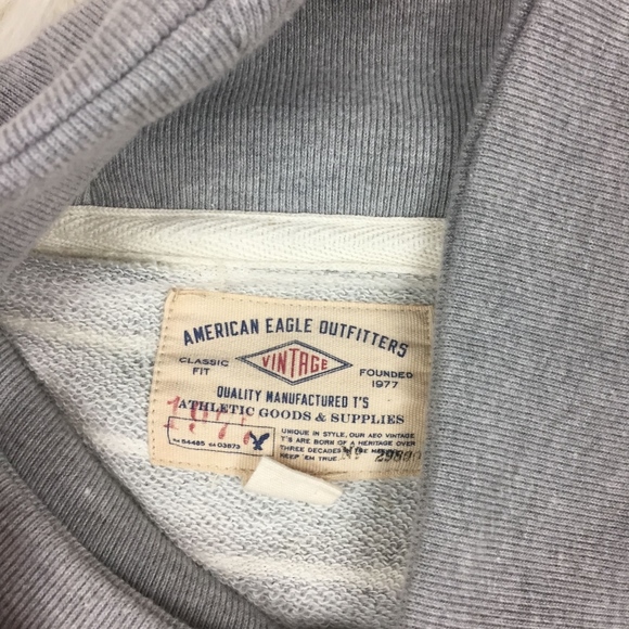 SALE! AEO Striped Collared Sweater Size Small - Picture 3 of 5