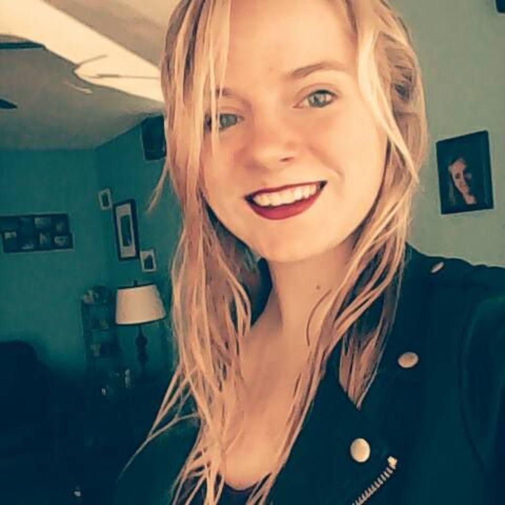 Meet your Posher, Harlee