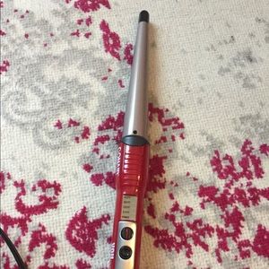 CONAIR curling wand