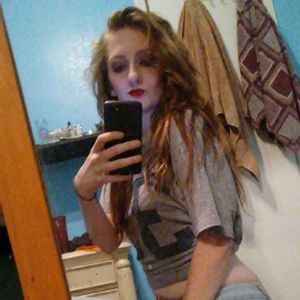 Meet your Posher, Malissa