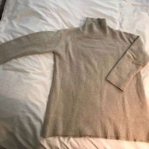 Zara beige colored oversized knit Size S
