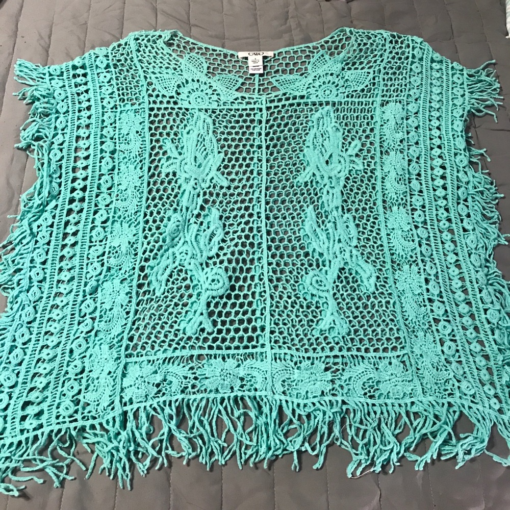 Tiffany teal crochet over top