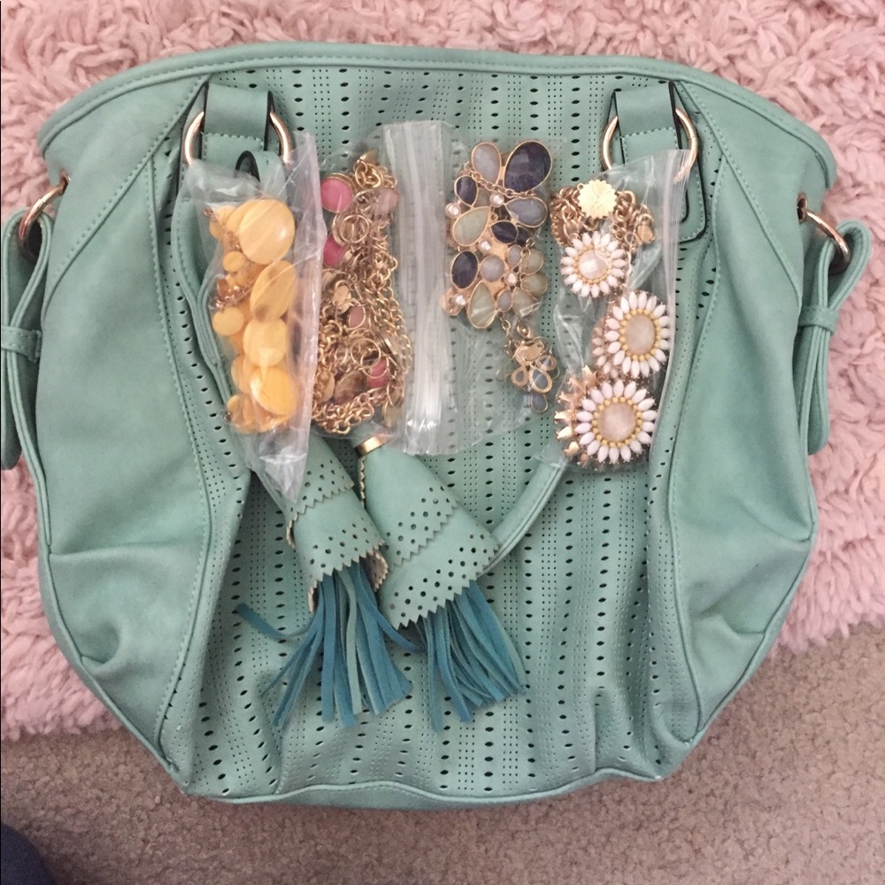 DO NOT BUY! 5-item bundle!