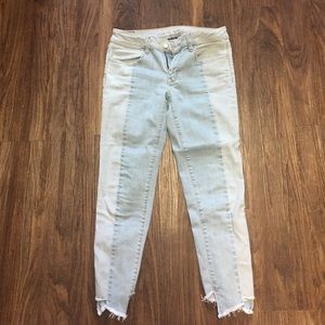 American Eagle Super Stretch Jegging Cropped Pant