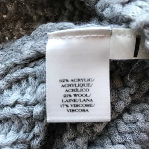 SOLD Ann Taylor Soft Gray Chunky Knit Sweater SZ M - Picture 5 of 8