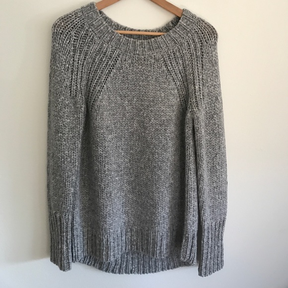 SOLD Ann Taylor Soft Gray Chunky Knit Sweater SZ M - Picture 7 of 8