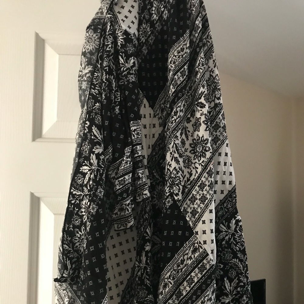 Black & White LulaRoe Shirley