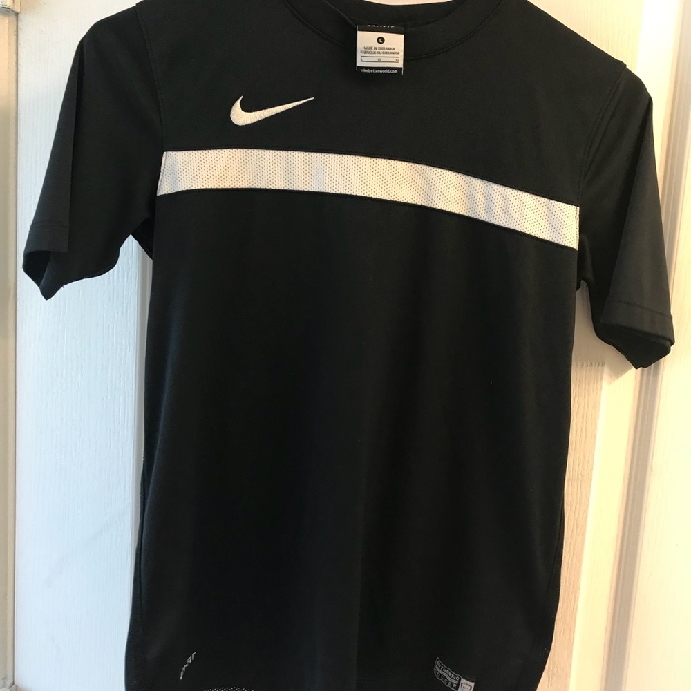Nike dry fit shirt