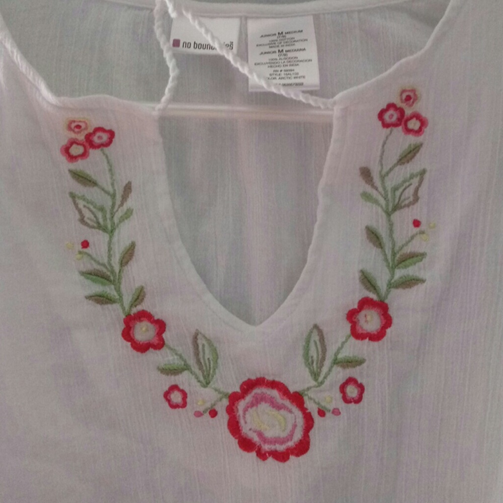 Top - Picture 3 of 4