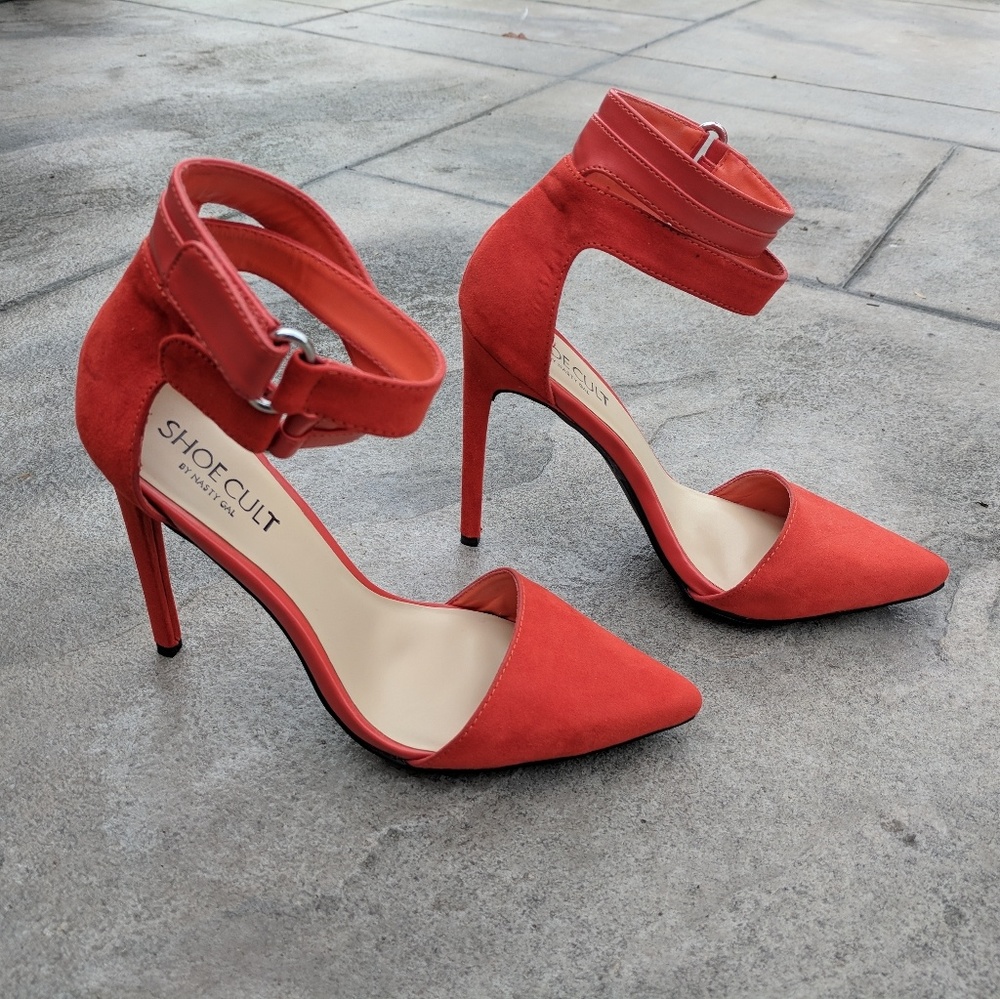 Shoe Cult Faye Platform Pump *NWOB*