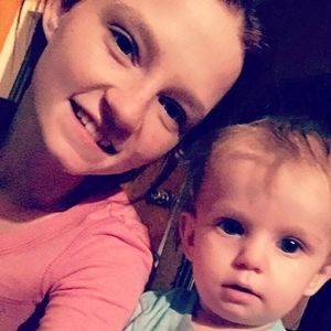 Meet your Posher, Austin n amanda