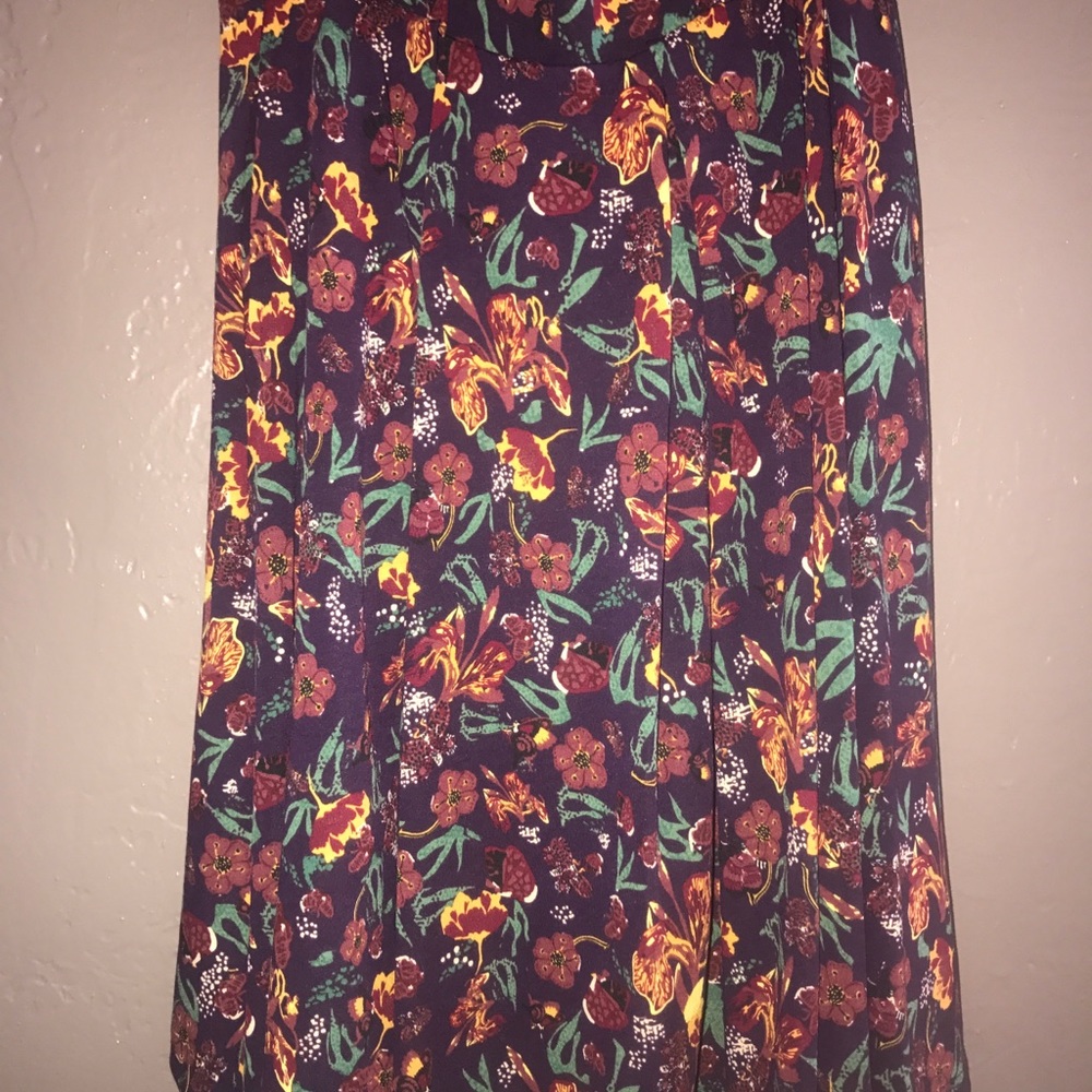 Large Madison BNWT LuLaRoe