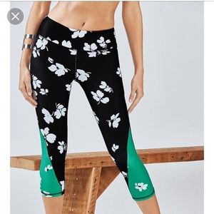 Fabletics Tuberose Capris