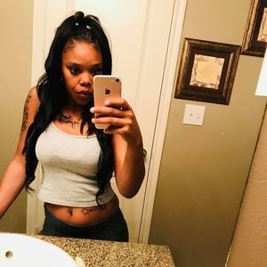 Meet your Posher, Brittany