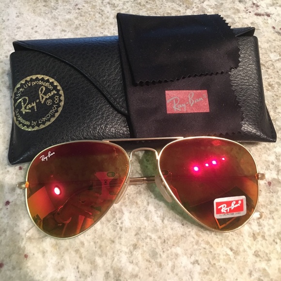 Ray Ban Sun Glasses - Picture 2 of 3