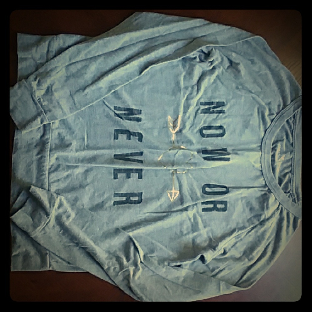 American Eagle Outfitters Women's Shirt XS