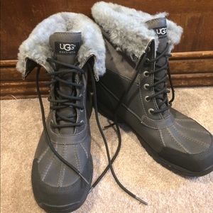 UGG Snow Boot