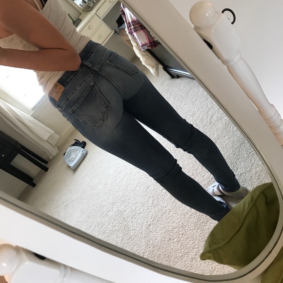 Hollister skinny jeans - Picture 2 of 2