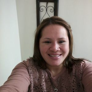 Meet your Posher, Claudia