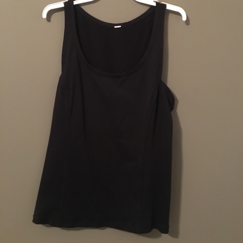 Lululemon sports tank