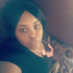 Meet your Posher, Saverna