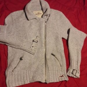 Hollister sweater