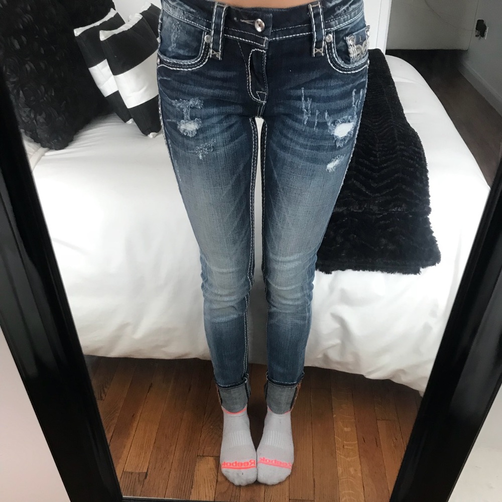 ROCK REVIVAL SKINNY JEANS