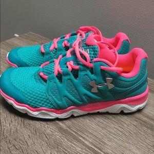 Under Armour Sneakers Size 9 BRAND NEW