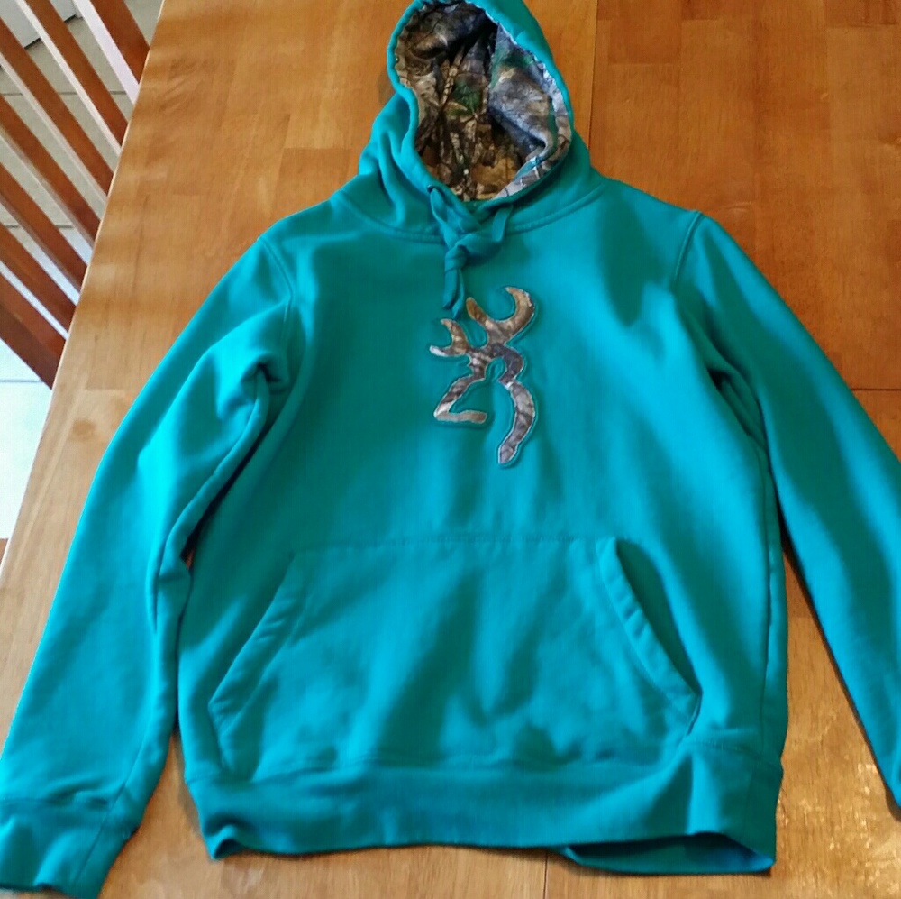 Browning womens pull over.