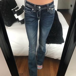 BRAND NEW ROCK REVIVAL FLARE CUT JEANS