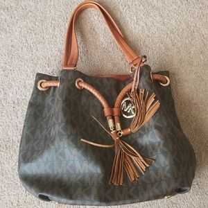 NWOT Michael Kors Shoulder Bag *AUTHENTIC*