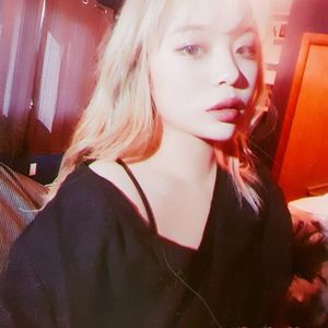 Meet your Posher, Kim