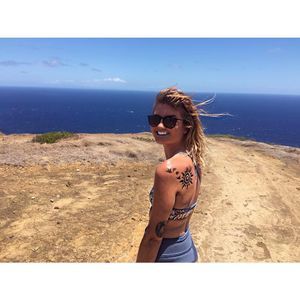 Meet your Posher, Angel