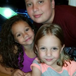 Meet your Posher, Lynda