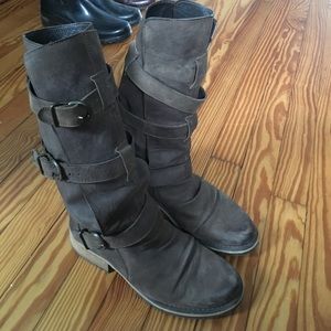 Steve Madden calf high boots