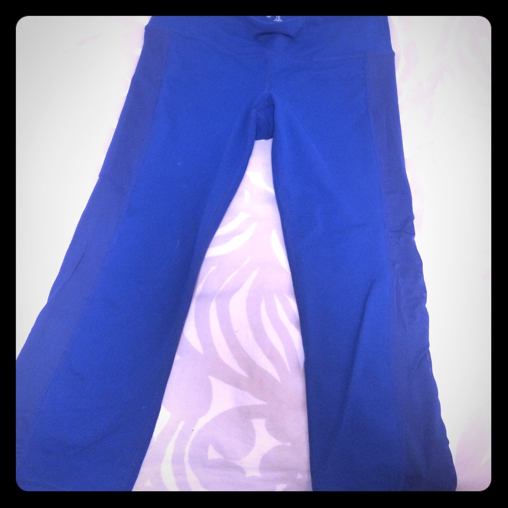 Gap fit blue leggings