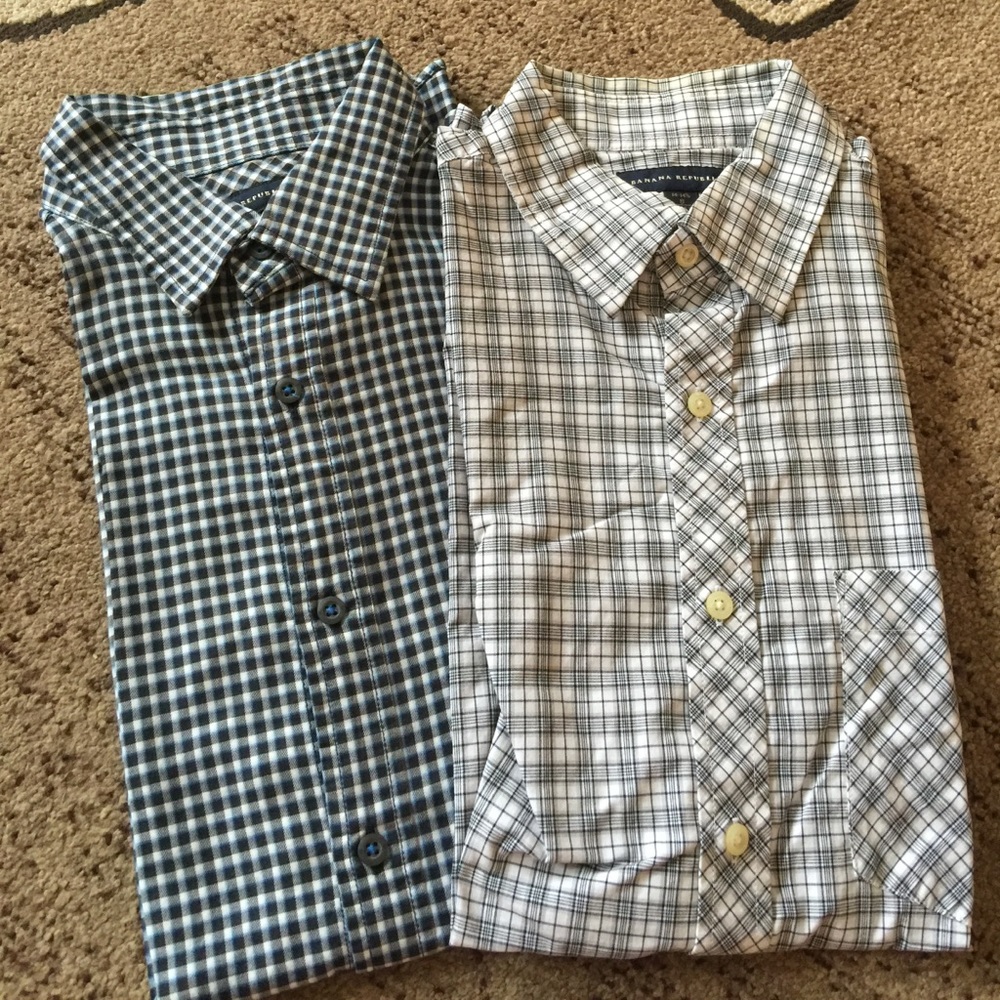 Banana Republic  L/S Button Down Shirt. Size S