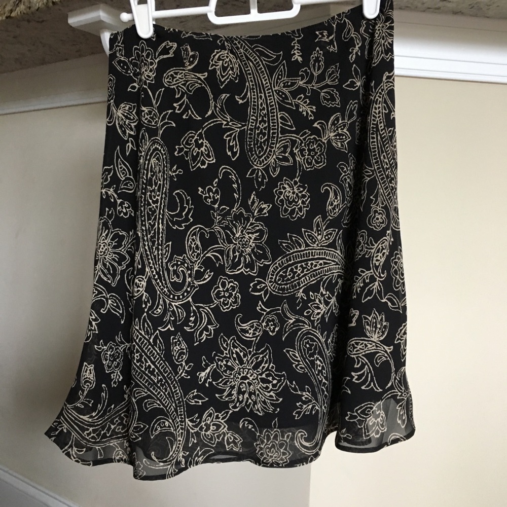 Black and cream skirt from Express