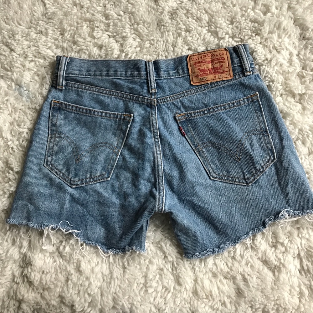 Levi’s shorts 505 🌺❤️🌷🌸