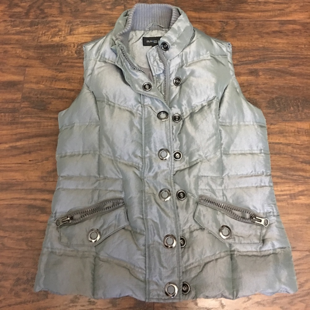 Style & Co. vest