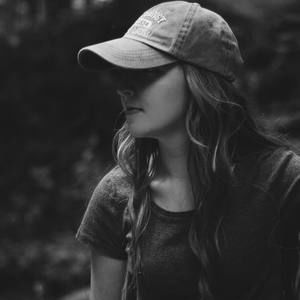 Meet your Posher, Michaela