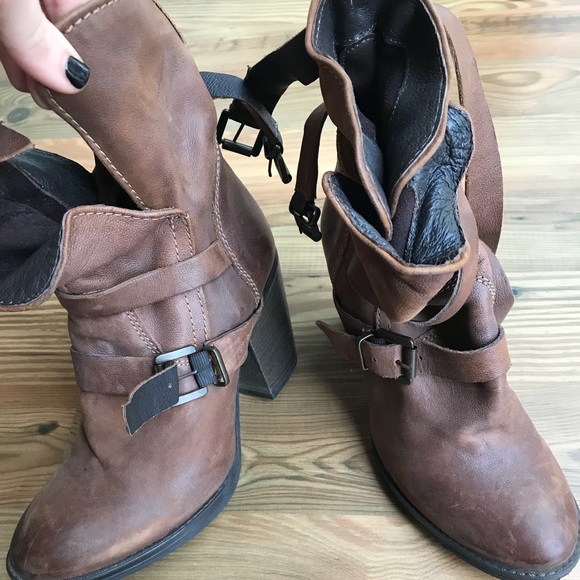 Steve Madden leather boots 7.5 - Picture 2 of 4