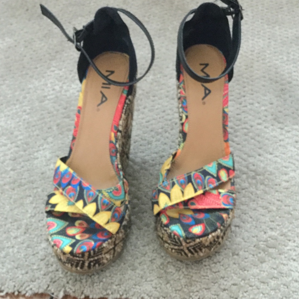 Mia shoes